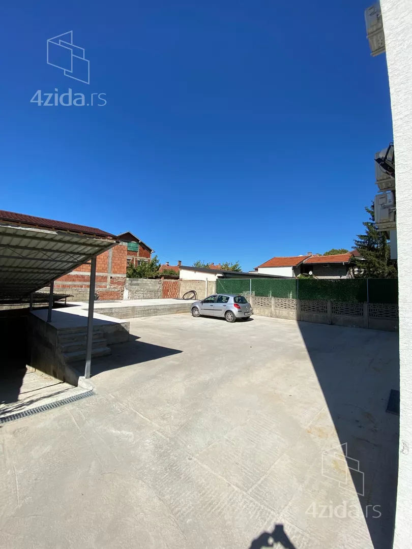 Garsonjera | 4zida