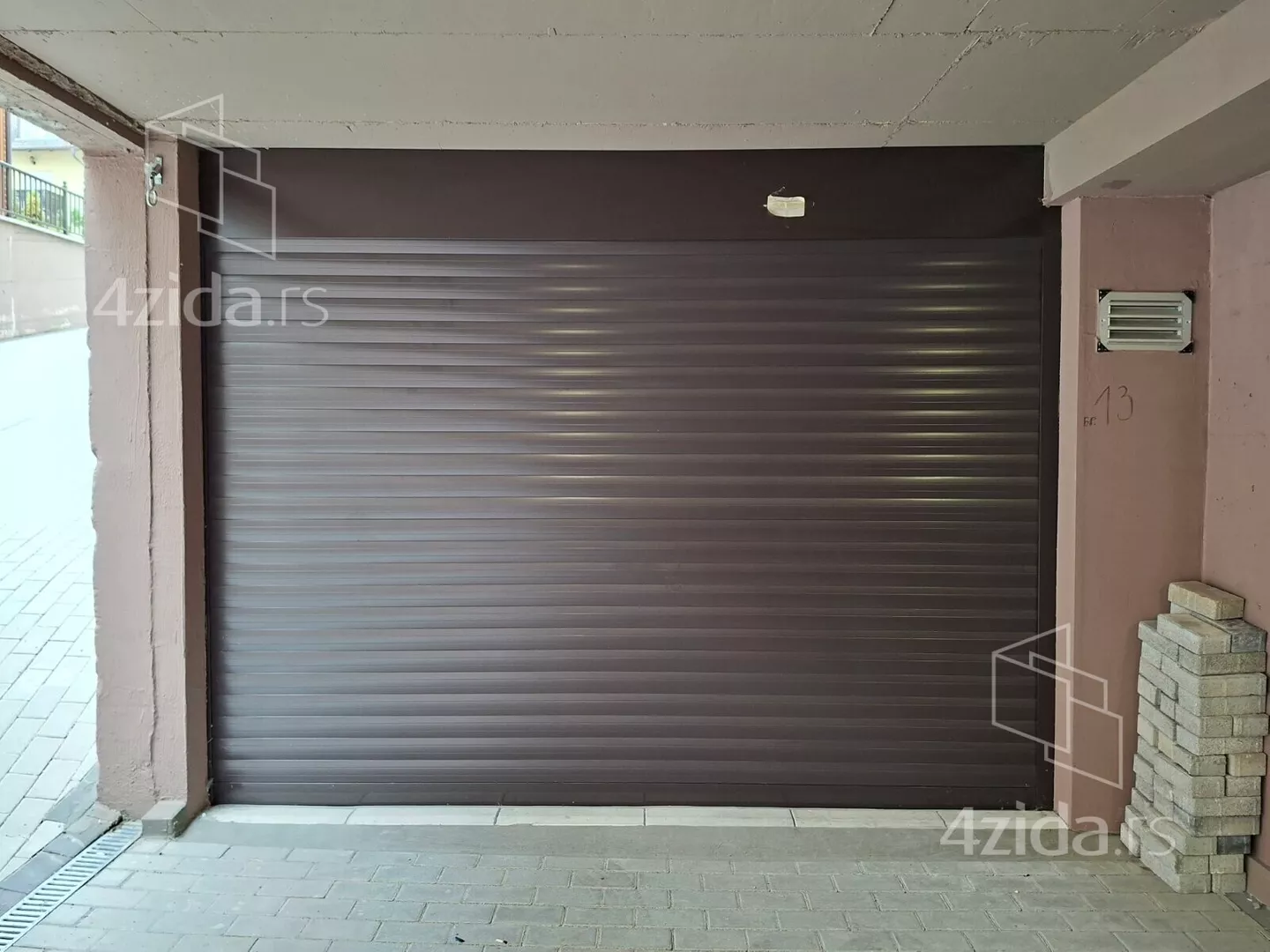 Garaža | 4zida