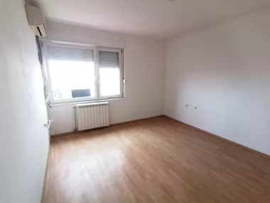 Centar 1
