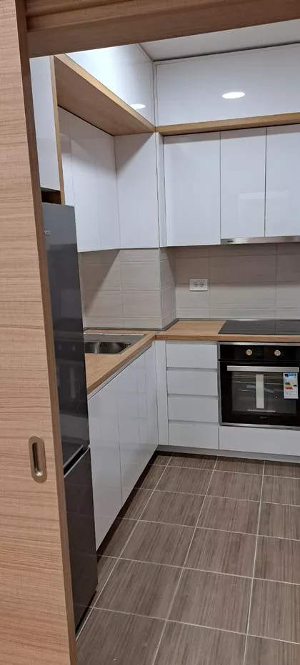 Pavla Ivića 2 | 4zida.rs