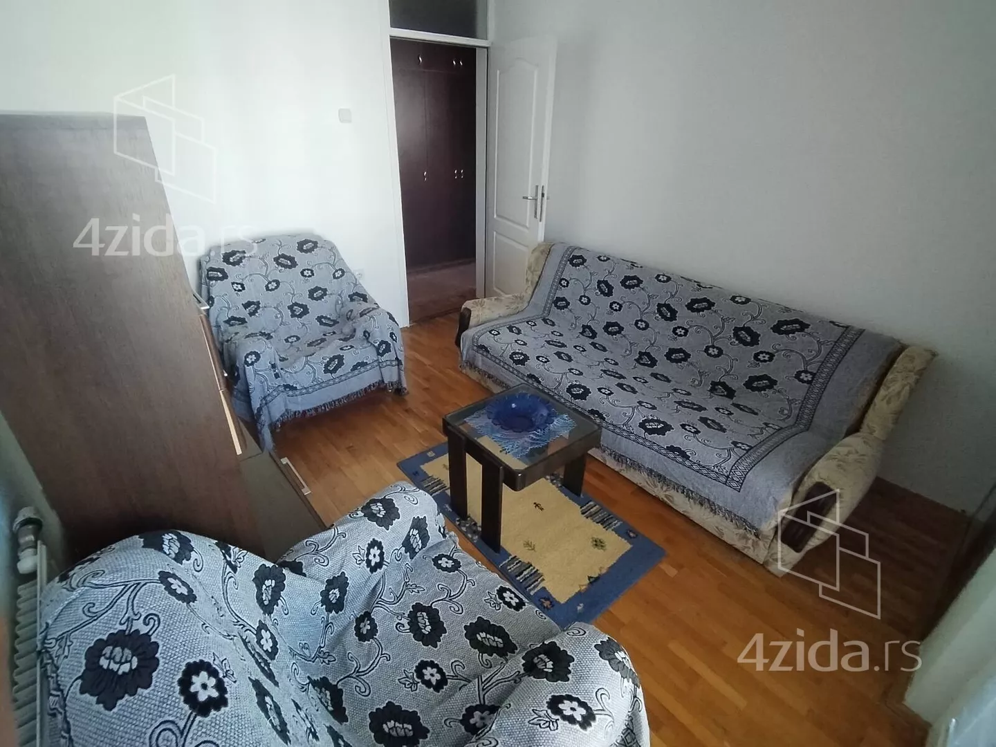 Troiposoban stan | 4zida