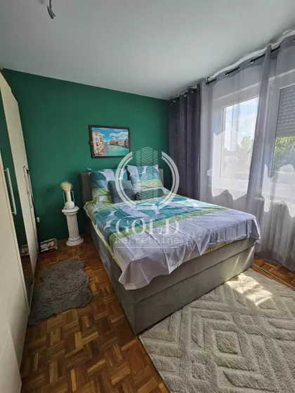 Rumenački put | 4zida.rs