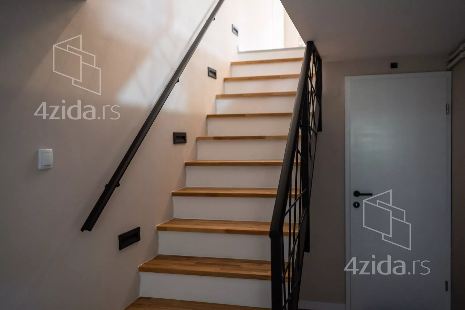 3-etažna kuća | 4zida