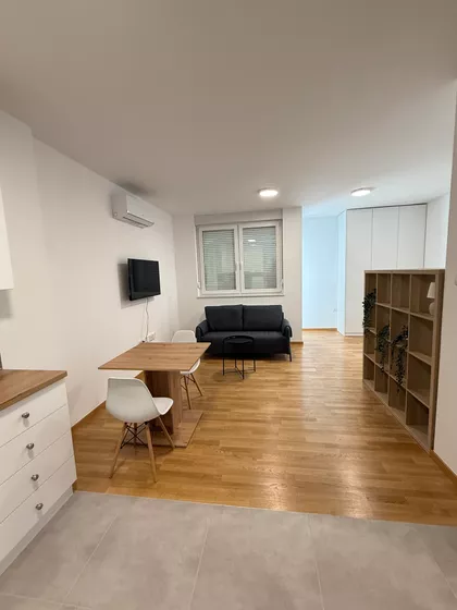 Gutenbergova 11 | 4zida.rs