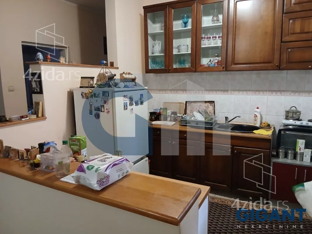 3-etažna kuća | 4zida