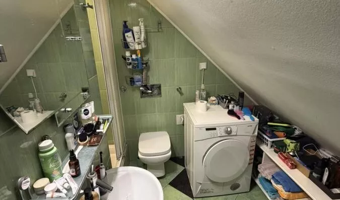 Četvoroiposoban stan | 4zida