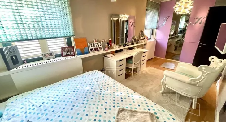 Petoiposoban stan | 4zida