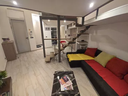 Zmaj-Jovina 15 | 4zida.rs