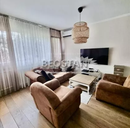 Bulevar Nikole Tesle | 4zida.rs