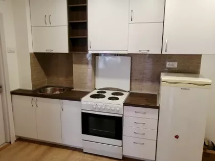 Strumička 98 | 4zida.rs