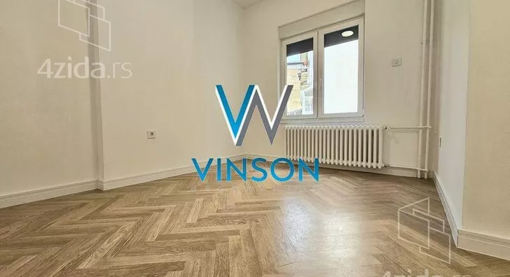 Četvoroiposoban stan | 4zida