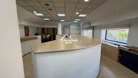 Poslovna zgrada | 4zida
