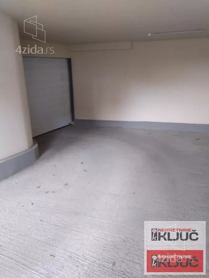 Garaža/Parking | 4zida