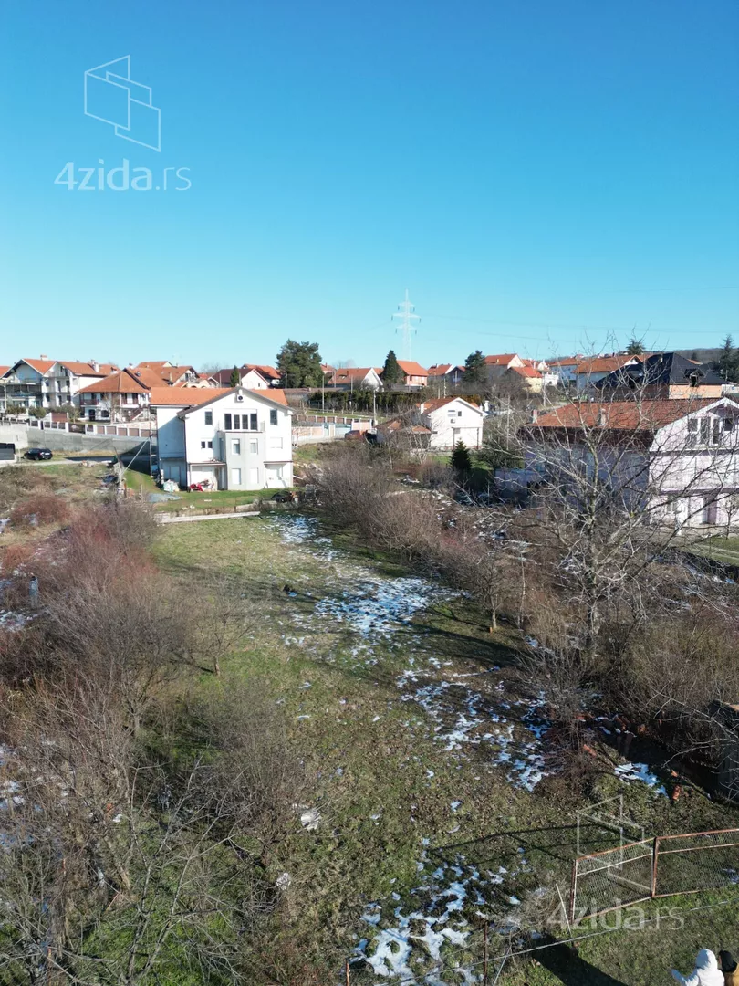 Građevinsko zemljište | 4zida