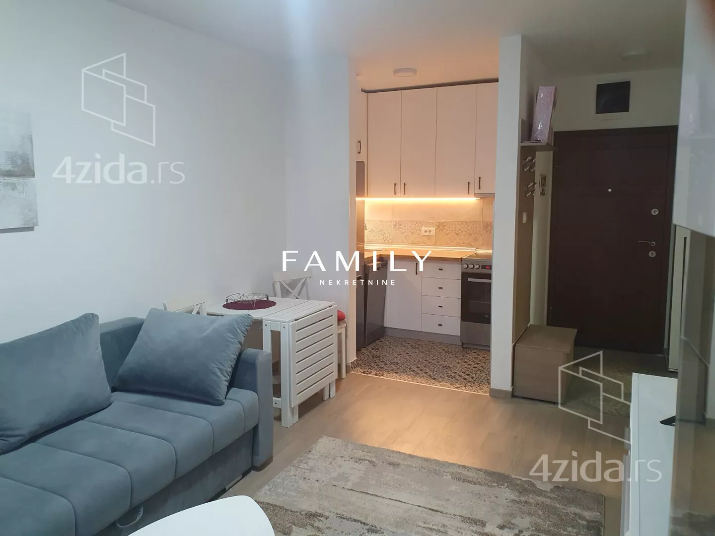 Jednoiposoban stan | 4zida