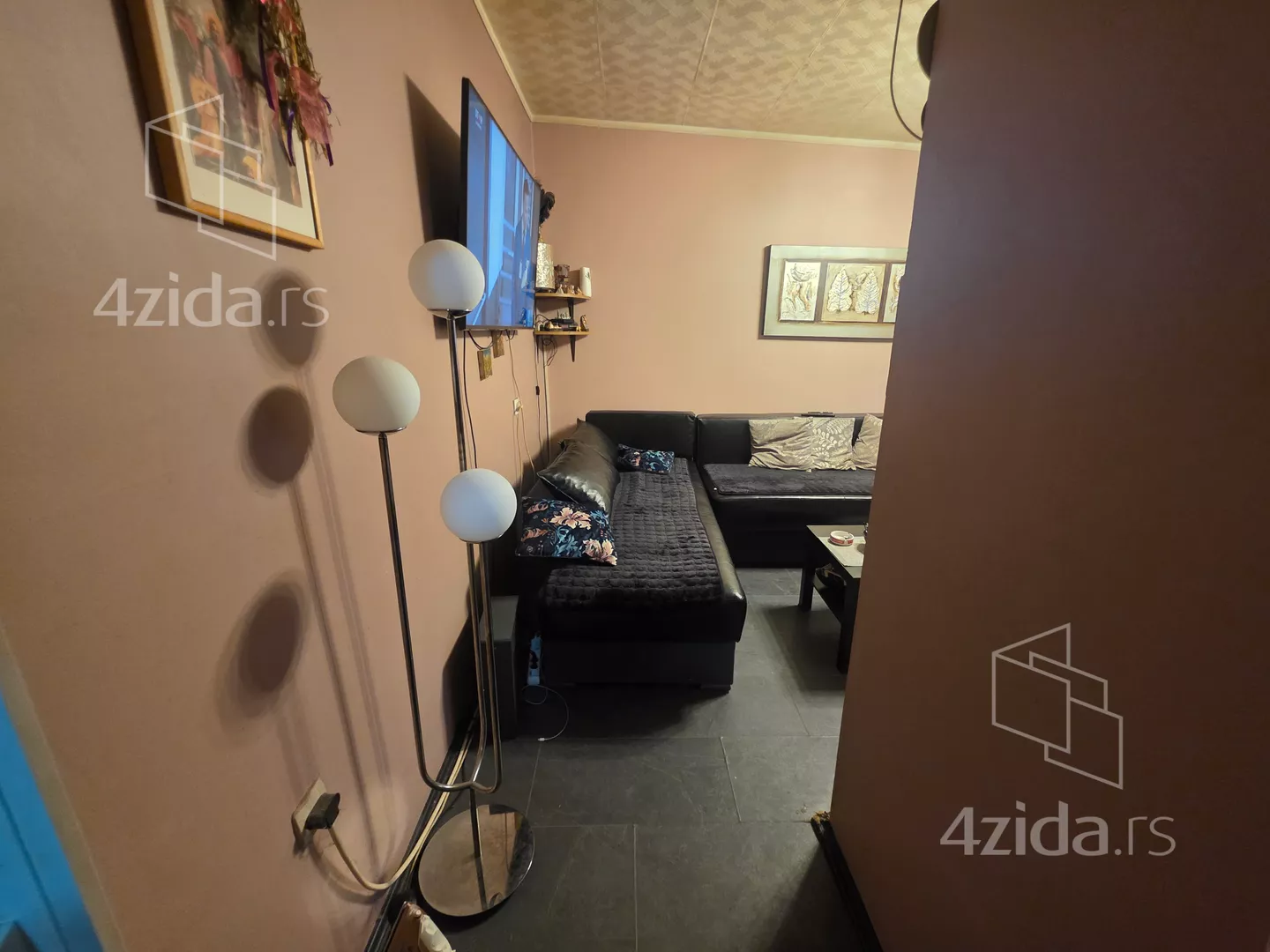 Dvoiposoban stan | 4zida