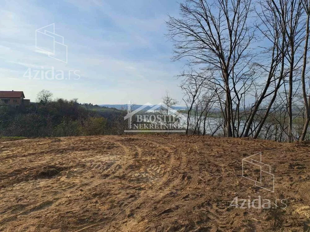 Građevinsko zemljište | 4zida