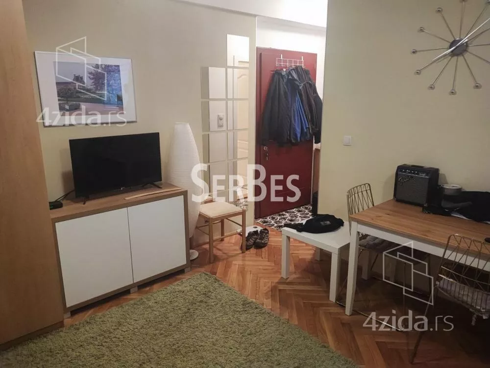 Garsonjera | 4zida