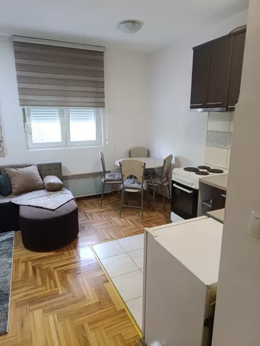 uciteljice milice 8