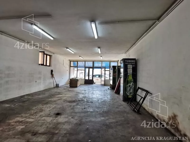 Poslovni prostor | 4zida