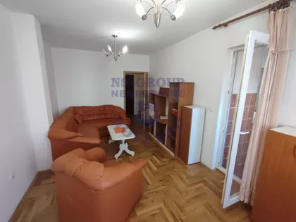 Bulevar Patrijarha Pavla (Somborski Bulevar) | 4zida.rs
