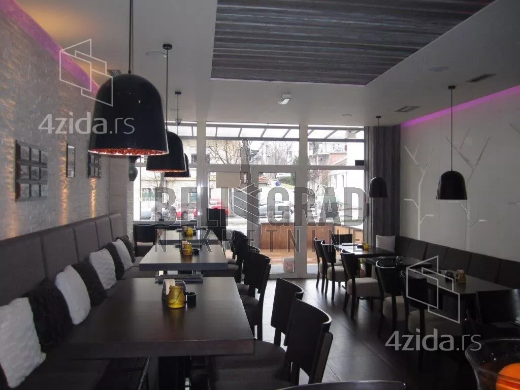 Lokal | 4zida