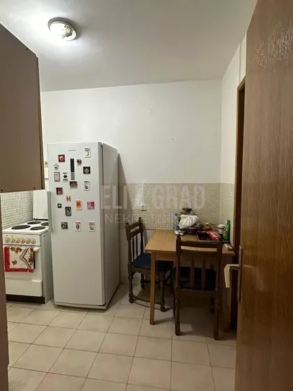 Akrobate Aleksića | 4zida.rs
