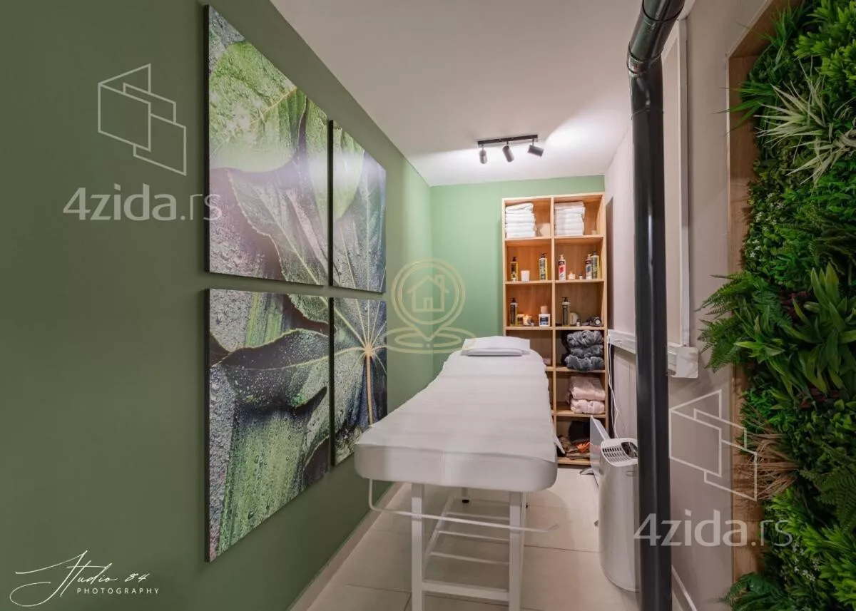 Lokal | 4zida