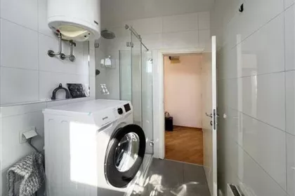 Maršala Birjuzova | 4zida.rs