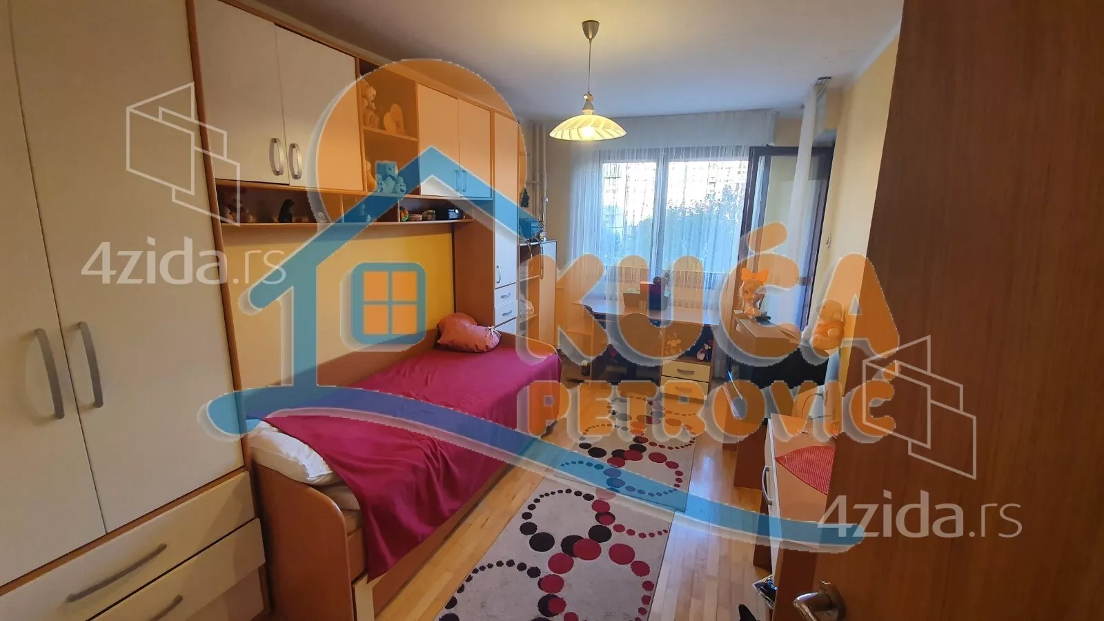 Četvorosoban stan | 4zida