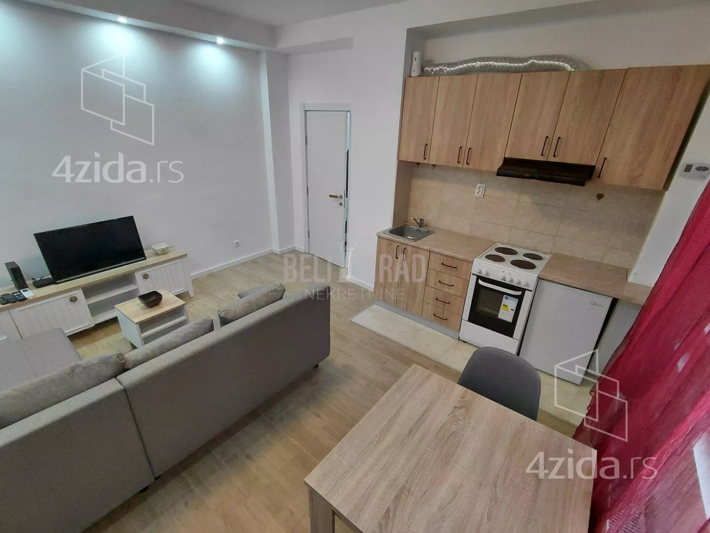 Jednoiposoban stan | 4zida