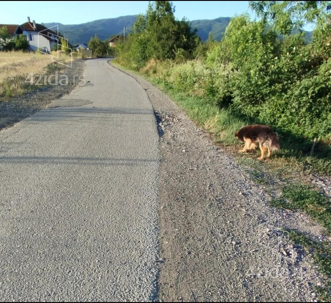 Građevinsko zemljište | 4zida