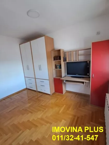 Mate Miloševića | 4zida.rs