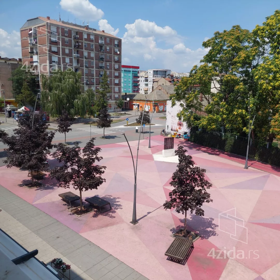 Kancelarija | 4zida