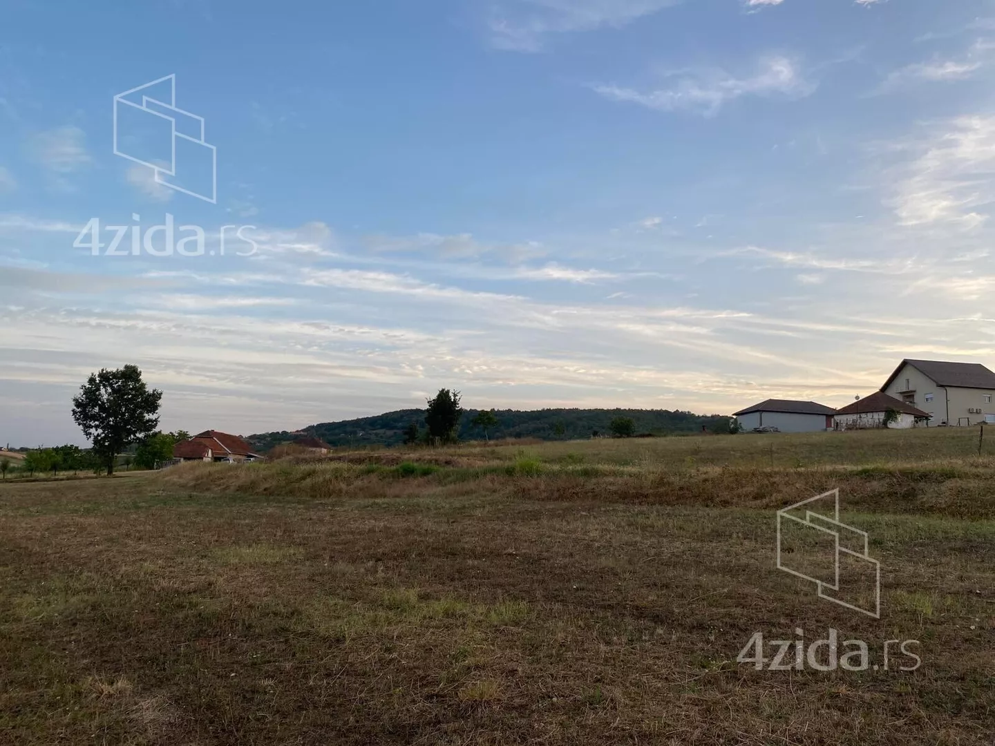 Građevinsko zemljište | 4zida