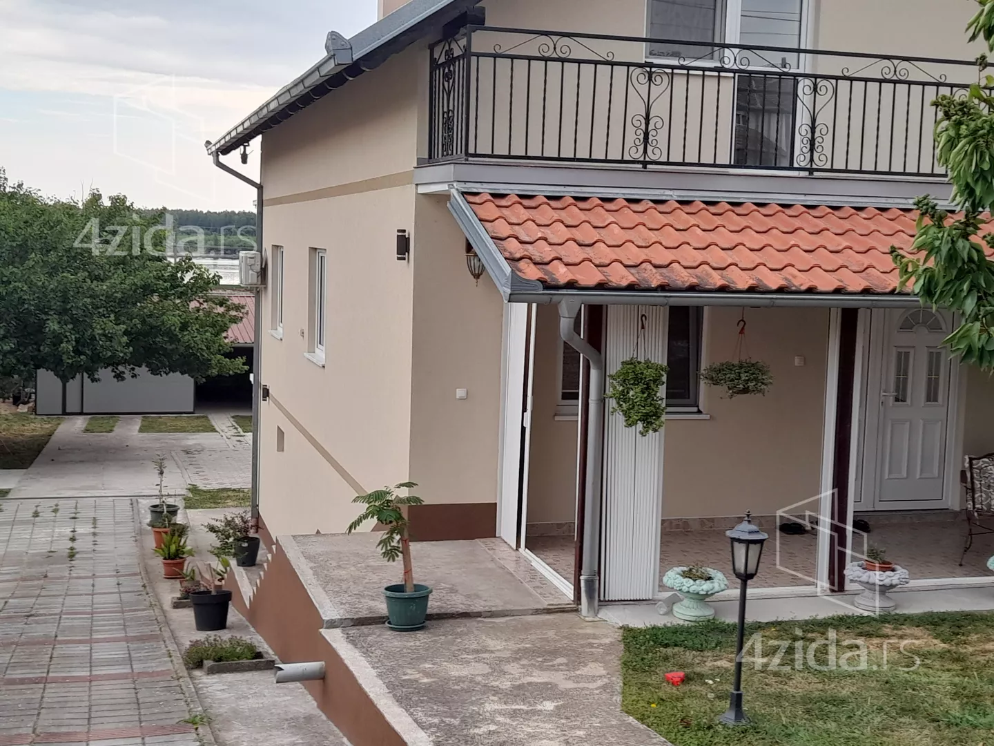 2-etažna kuća | 4zida