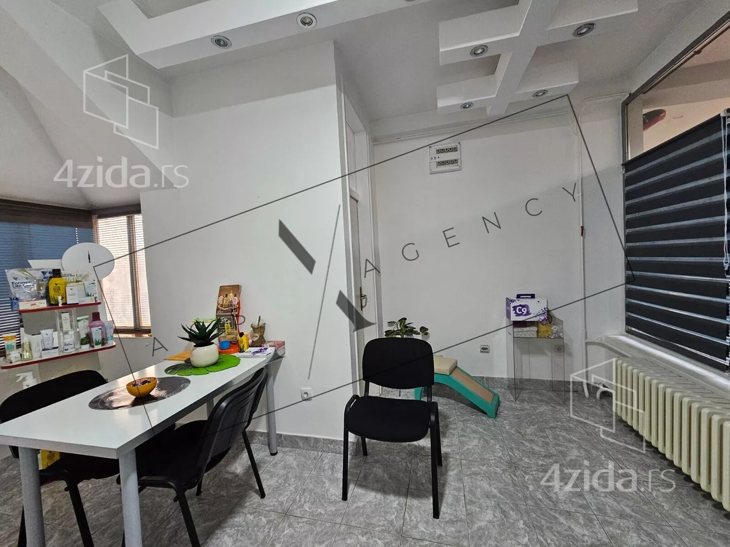 Poslovni prostor | 4zida