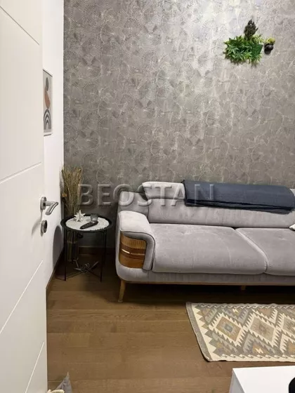 Tikveška | 4zida.rs