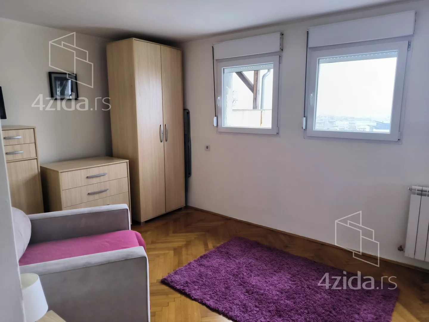 Dvoiposoban stan | 4zida