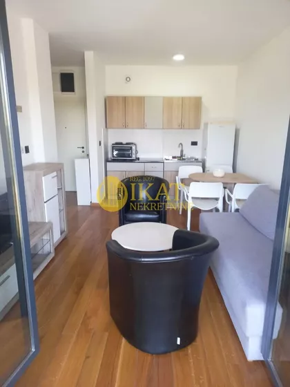 Porodice Trajković | 4zida.rs