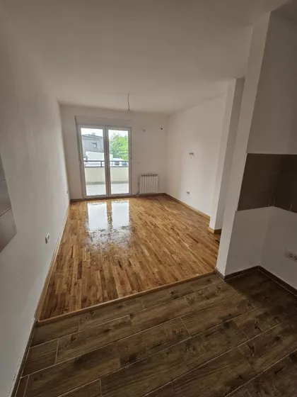 Kraljice Jelene | 4zida.rs