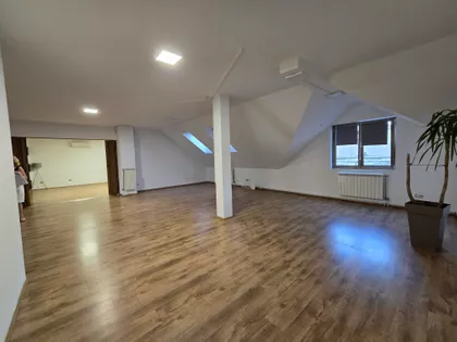 Mite Topalovića 10 | 4zida.rs