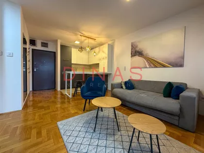 Bulevar Oslobođenja | 4zida.rs