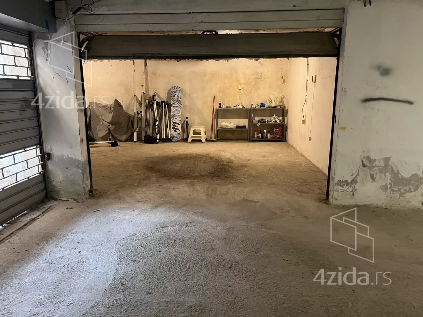 Garaža | 4zida