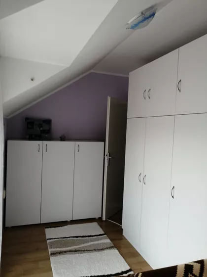Kovači | 4zida.rs