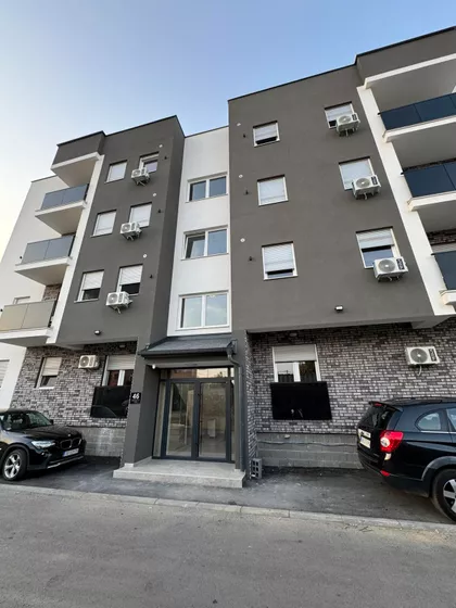 Ugrinovački Put 30 Deo 46 | 4zida.rs