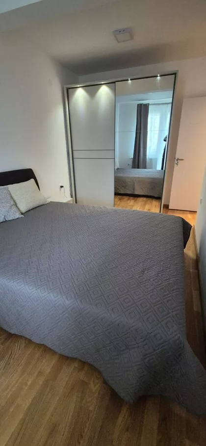 7.Juli | 4zida.rs