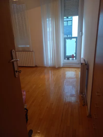 Baba-Višnjina 31 | 4zida.rs