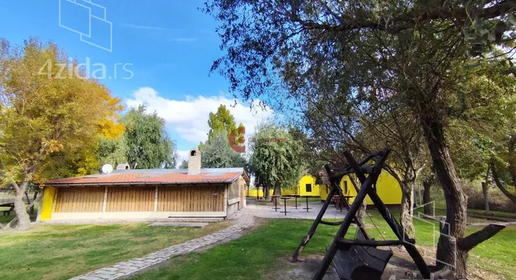 Ugostiteljski objekat | 4zida