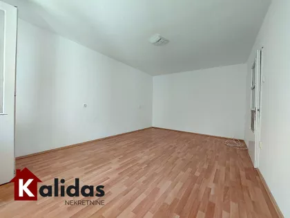 Detelinara | 4zida.rs